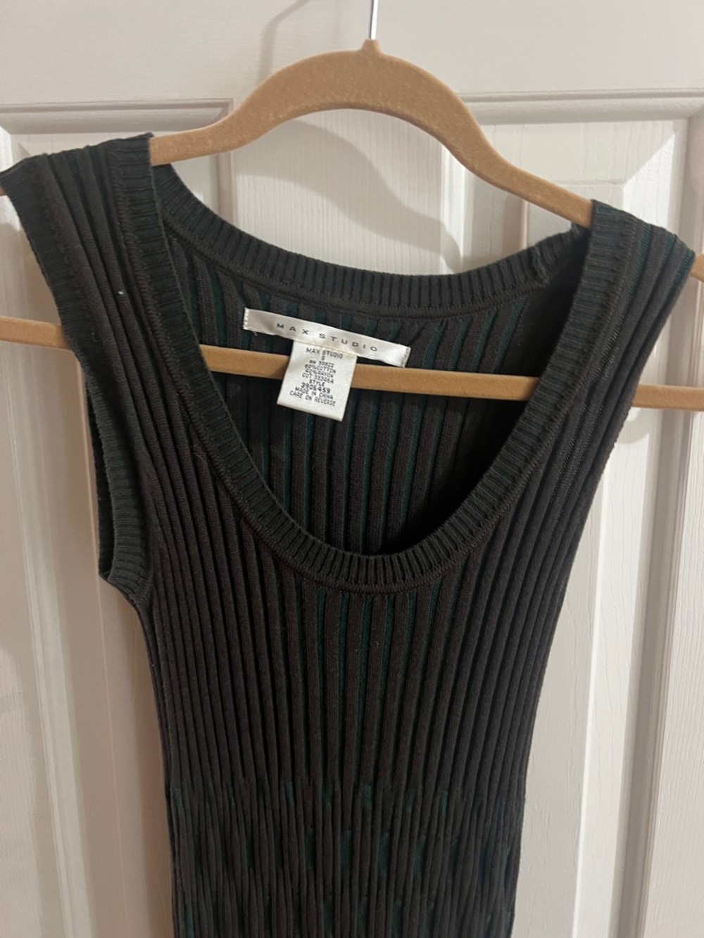 Max Studio Black Ribbed Sleeveless Scoop Neck Sweater Dress S